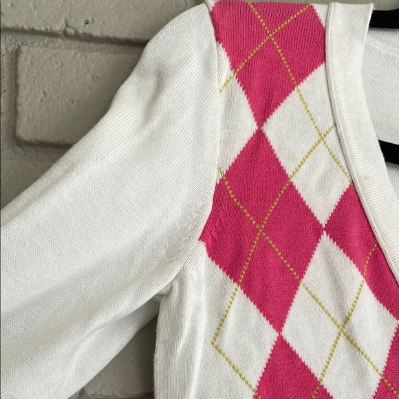 J. Crew V-Neck Sweater in Pink and White Argyle - Picture 7 of 12